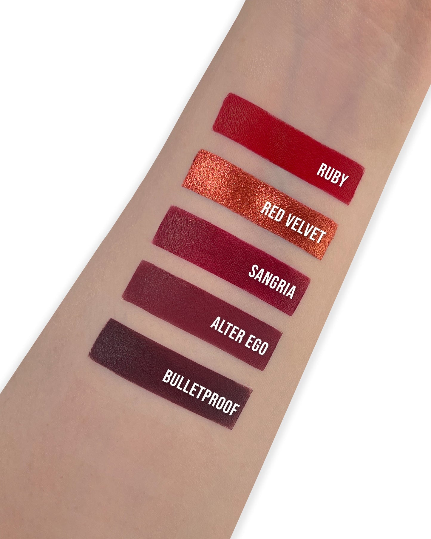 Gavissi Beauty - "RED VELVET" METALLIC EYESHADOW