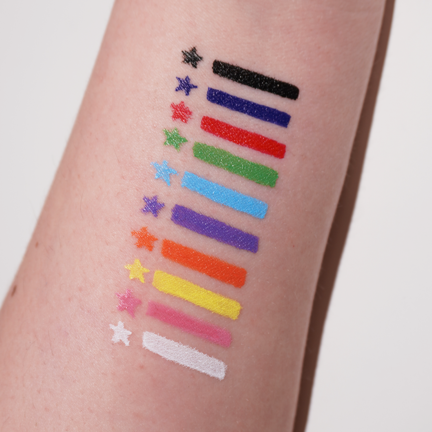 Black Spectra Pen - Star Stamp Liner - Glisten Cosmetics