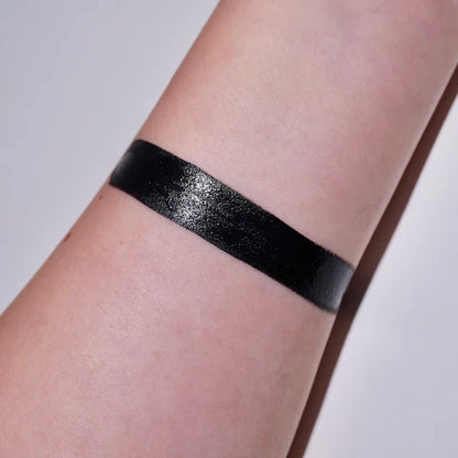 Glisten Cosmetics Cola (Black) Pan