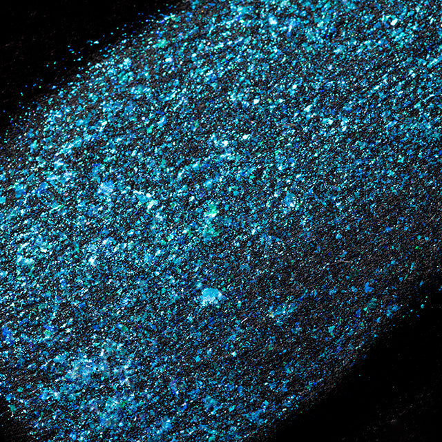 Ice Chroma Flakes (Blue) - Duochrome Pigment - Glisten Cosmetics