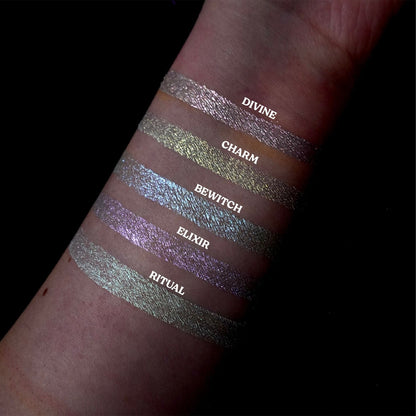 Charm (Duochrome White Gold) Pan