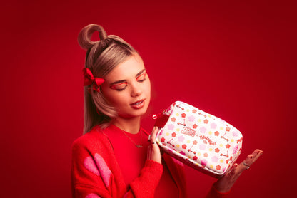 Mega Tubby Bundle with Wash Bag - Glisten Cosmetics X Teletubbies