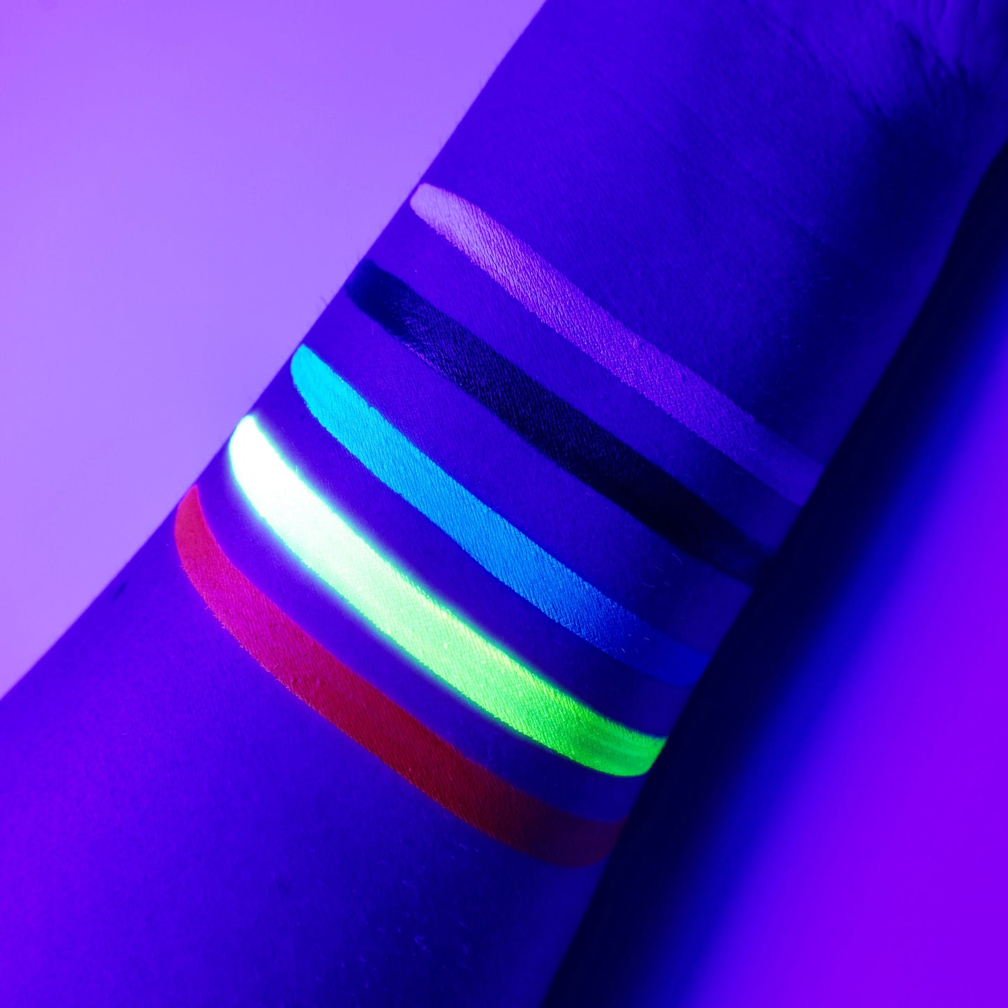 Primary Circle (UV) Split Liner - Eyeliner - Glisten Cosmetics