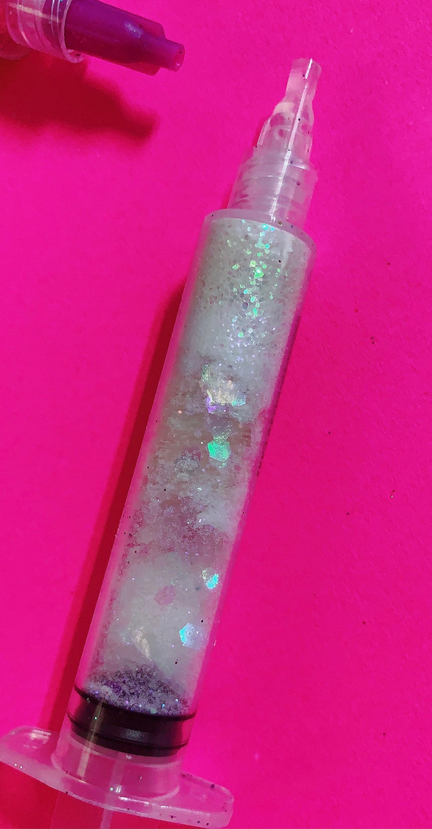 Inked Doll Cosmetics - MARSHMALLOW FROSTING GlamDoll Glitter Syringe