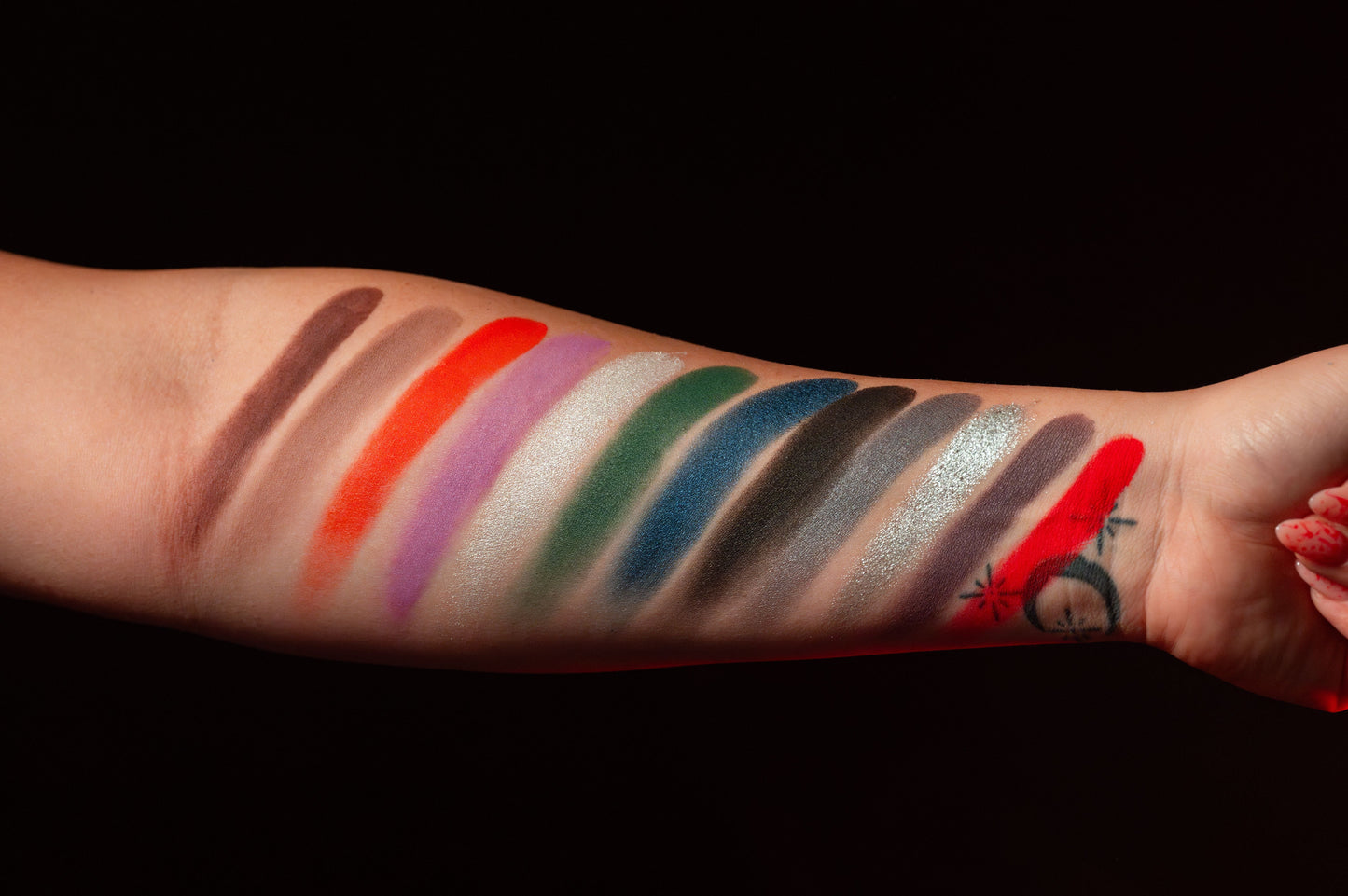 Curst Kosmetics - Black Veil Brides BLEEDERS Artistry Palette