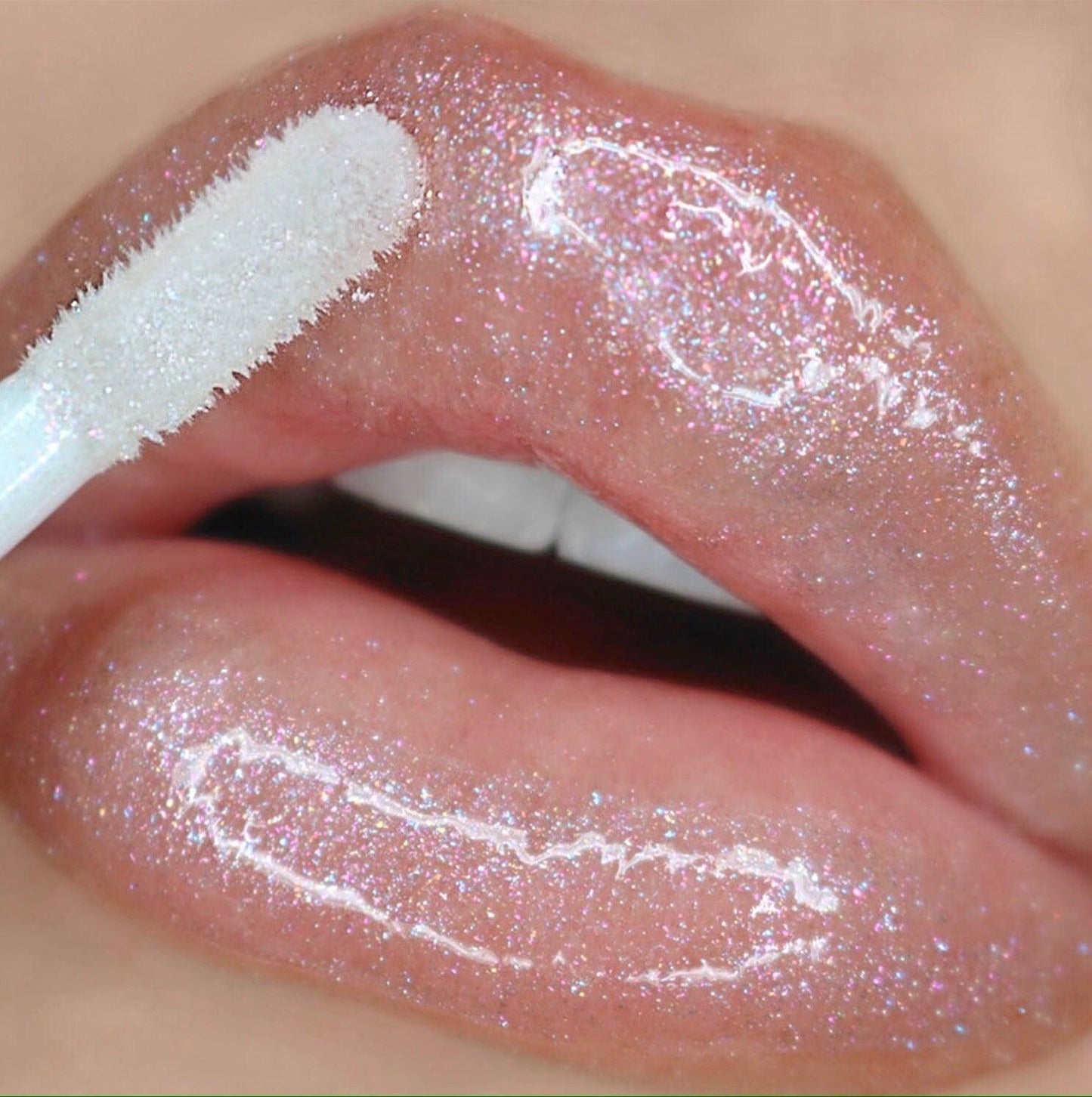 Ultra Dazzle Lipgloss